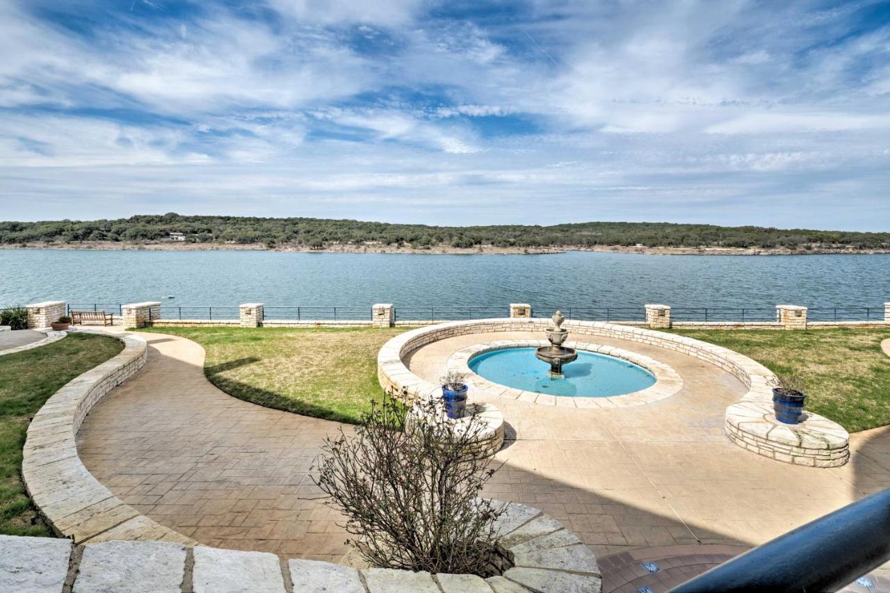 Lakefront Lago Vista Condo With Resort Amenities! Exteriör bild