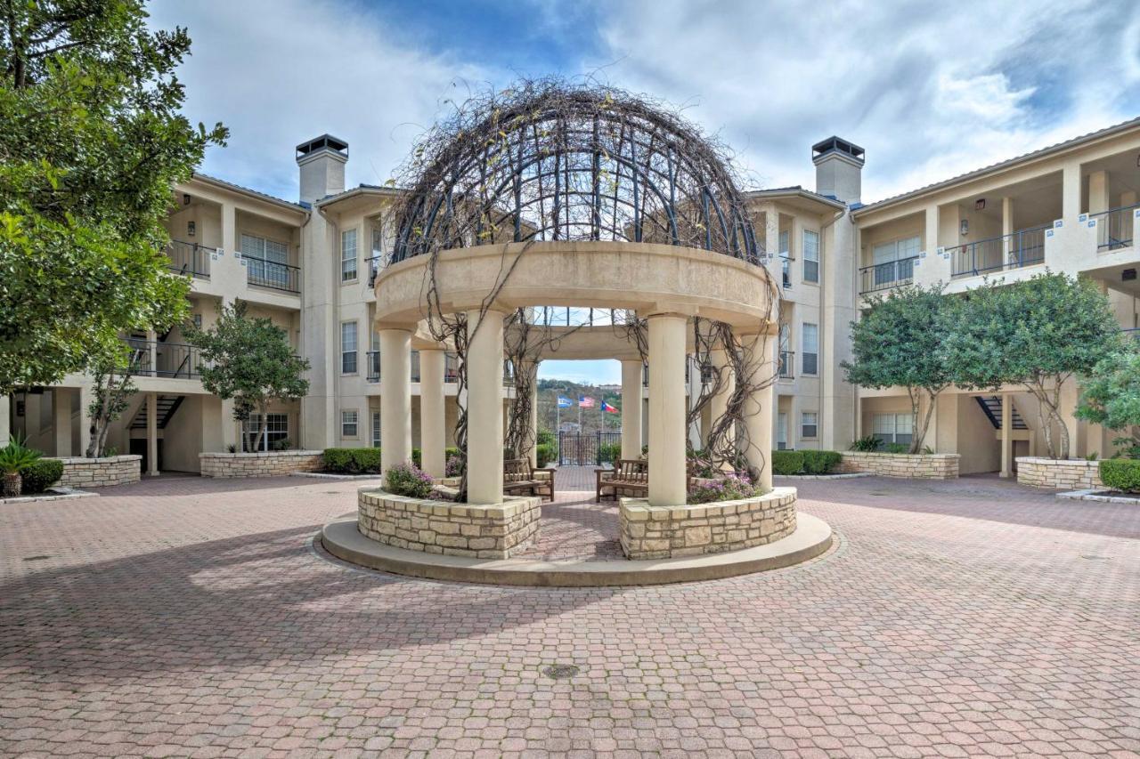Lakefront Lago Vista Condo With Resort Amenities! Exteriör bild